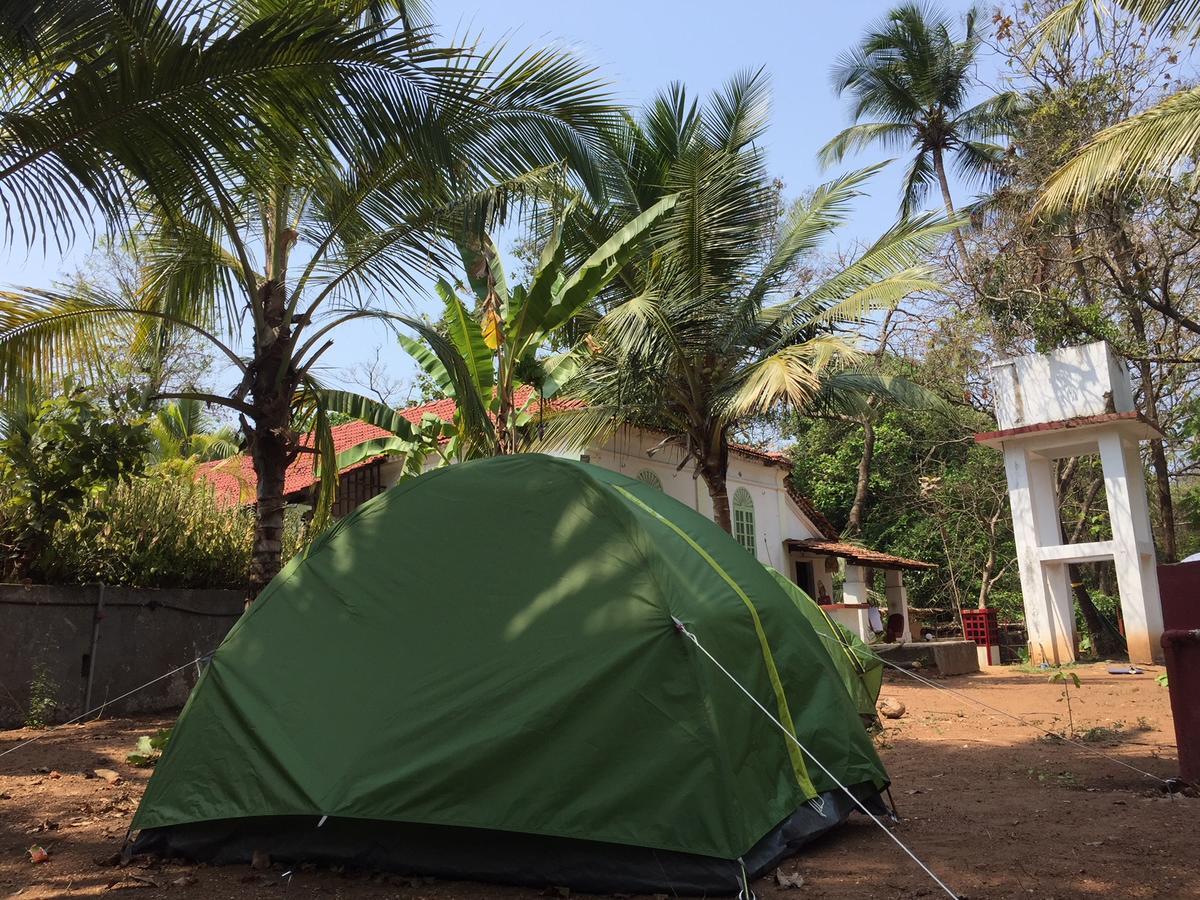 Folklore Hostel Goa Vagator Esterno foto