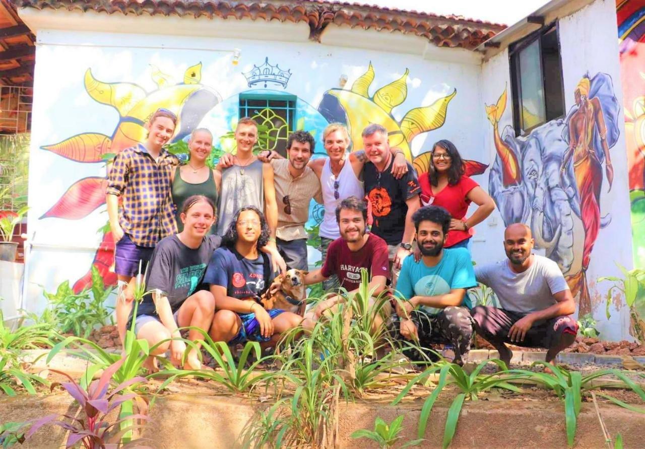 Folklore Hostel Goa Vagator Esterno foto
